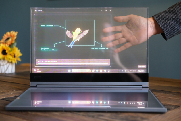 Компания Lenovo поделилась концептом ноутбука с прозрачным экраном!