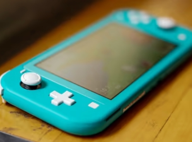 Игровая консоль Nintendo Switch Lite 32 Гб