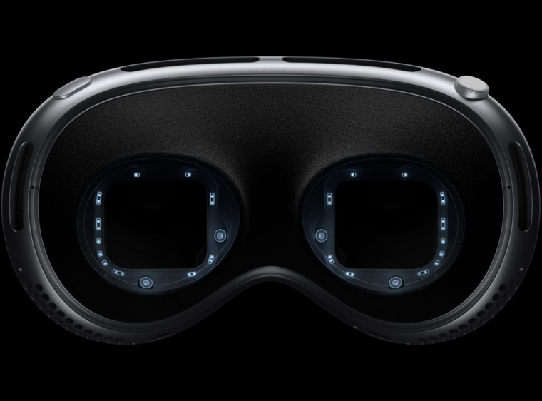 Система виртуальной реальности Apple Vision Pro 512 Гб
