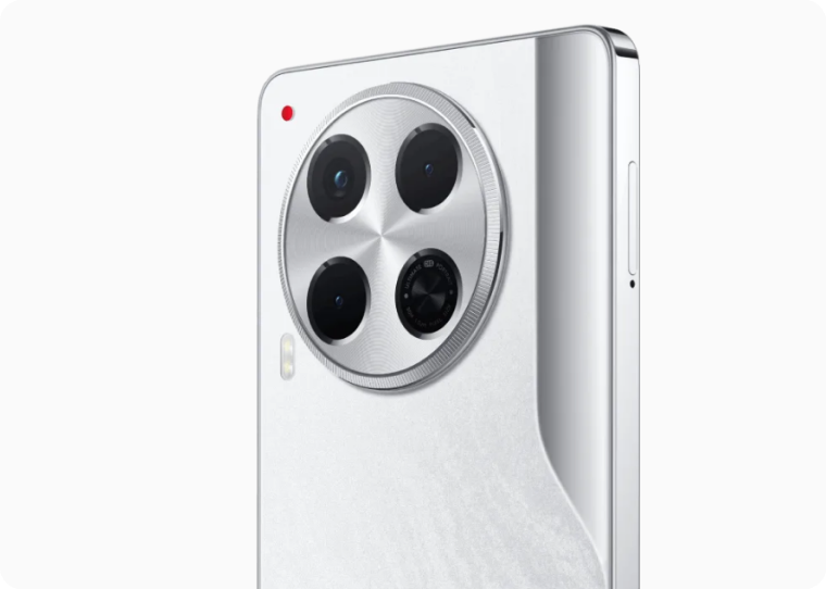 Tecno Camon 30 8/256 Гб